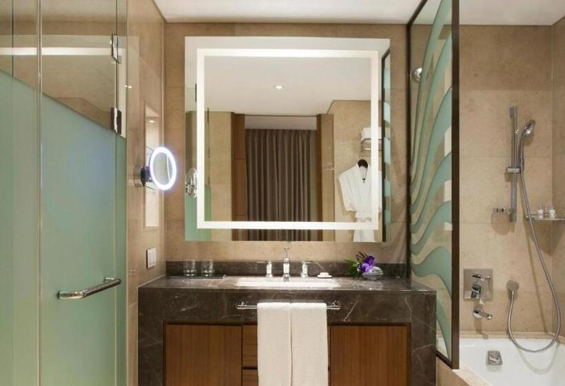 스탠다드 룸, Lotte City Hotel Jeju
