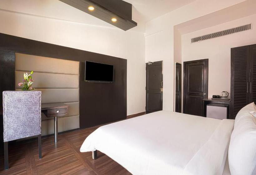 Номер Классический Вид на Бассейн, Country Inn Goa Varca Beach   2 Minutes Walk To The Beach