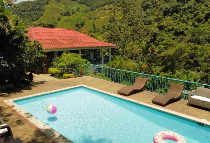 Вилла с 1 спальней и бассейном, Duck House Hostel / La Vega