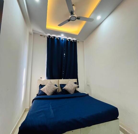 Quarto Economy, Skyard Premium, Tapovan