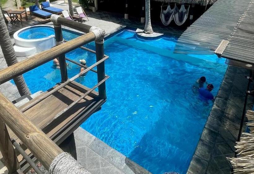 اتاق استاندارد, Johnnys Place
