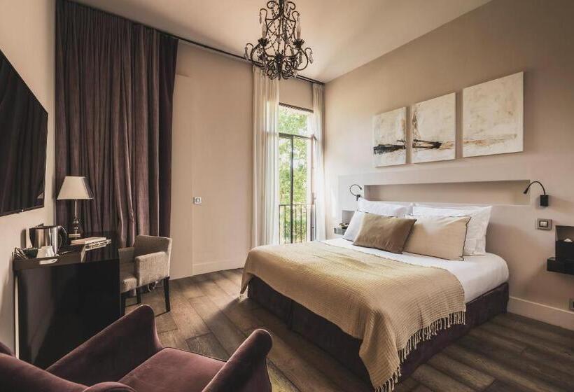 اتاق لوکس, Les Lodges Sainte Victoire Hotel & Spa