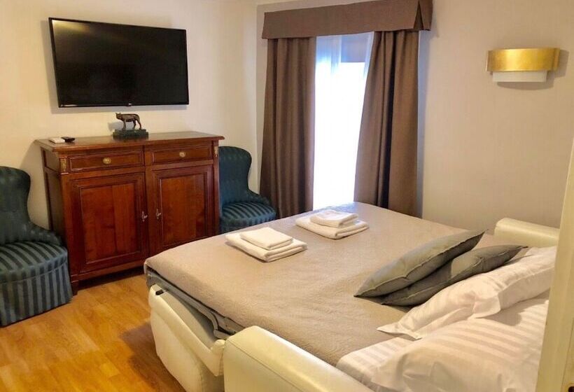 סוויטת ג'וניור, Navona Residenza De Charme