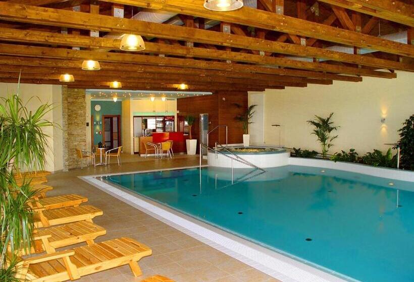 Люкс Superior, Wellness Hotel Happy Star