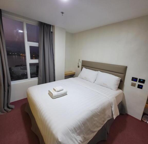 디럭스 룸, Sempre Premier Inn   Mactan Airport