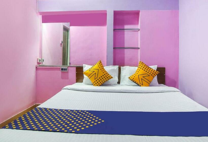 Трехместный Президентский, Spot On 67841 Hotel Rajeshwar