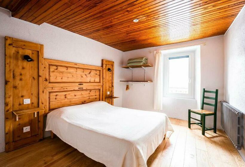 Семейный Номер, Maison Sarda