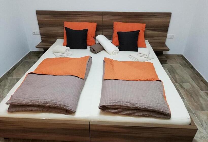 Номер Deluxe с Балконом, Haus Alexis