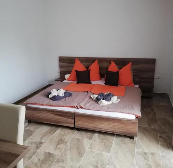 Номер Deluxe с Балконом, Haus Alexis