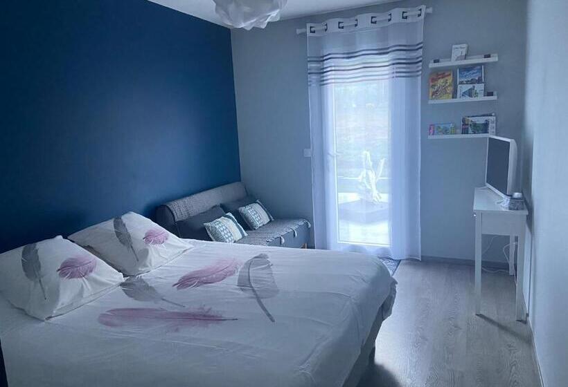 Номер Стандарт Вид на Сад, La Halte Chambre Chez L Habitant