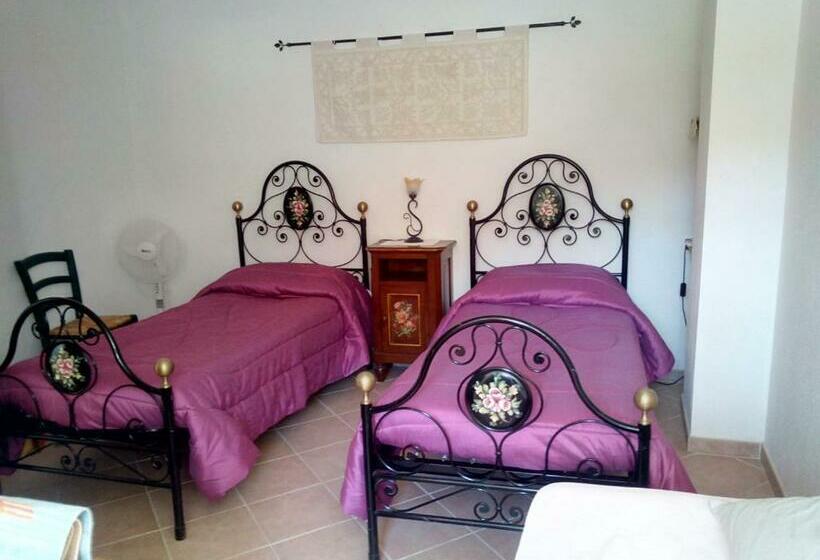 Номер Стандарт, Bed And Breakfast Sas Damas