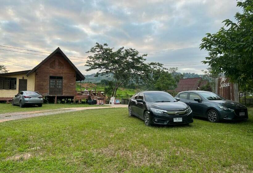 اتاق خانوادگی, ไร่นุชชม รีสอร์ทเขาค้อ