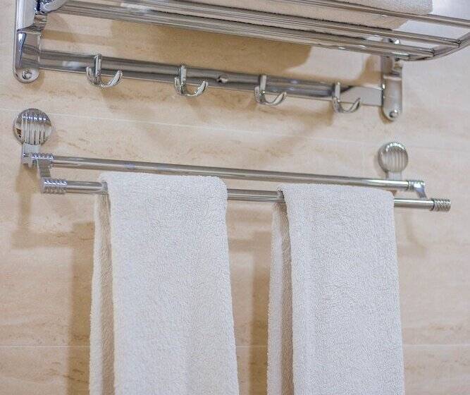 اتاق استاندارد سه نفره, Kukaldosh Boutique