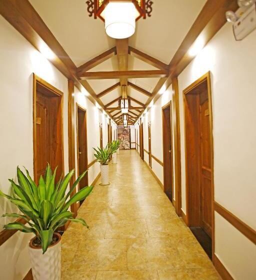 带阳台的豪华间, Guihua Road 106th Hostel
