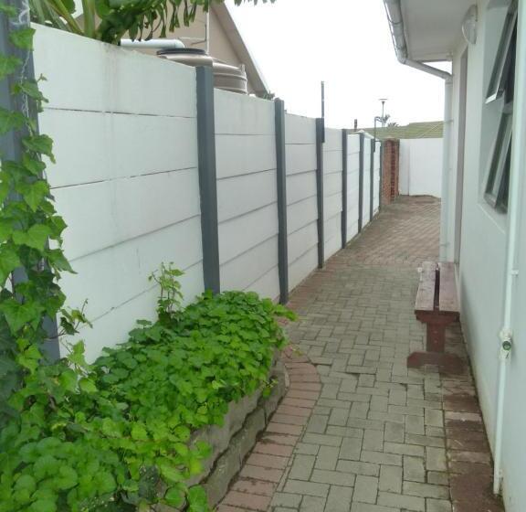 Семейный Номер, Eland Place Self Catering Guest House