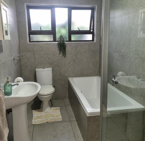Номер Deluxe, Eland Place Self Catering Guest House