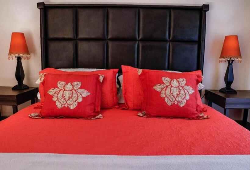 Номер Deluxe Кровать Кинг, Tuscan Rose