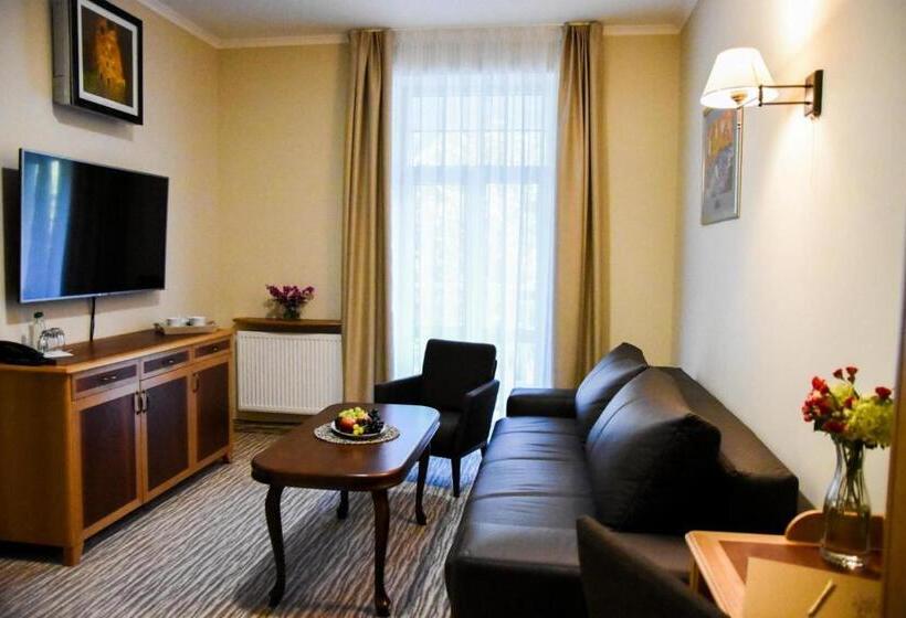 Апартаменты 1 Спальня, Willa Home