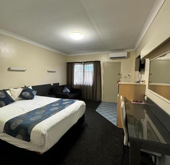 Номер Стандарт, Acacia Motel