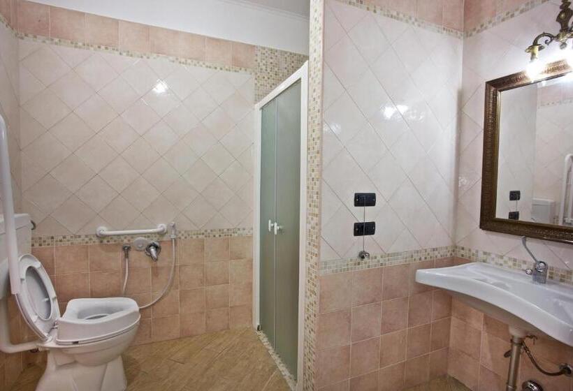 اتاق سوپریور خانوادگی, B&b Barletta Acasamia Con Parcheggio Privato