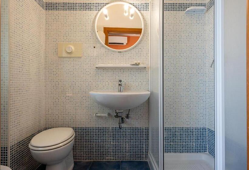 Номер Стандарт, Amadei Hotel Figaro & Apartments
