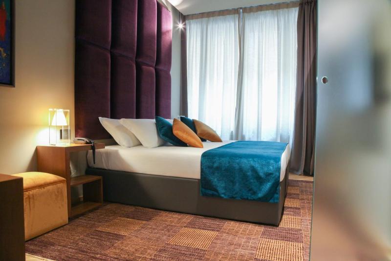 디럭스 룸, Crowne Plaza Airport, An Ihg