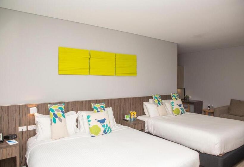 디럭스 룸 킹사이즈 침대, Ibis Styles The Entrance