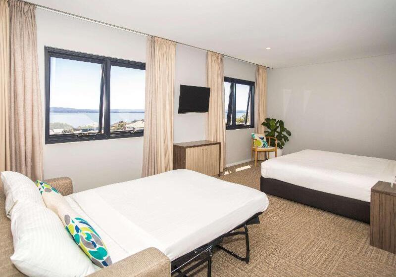 패밀리 룸, Ibis Styles The Entrance