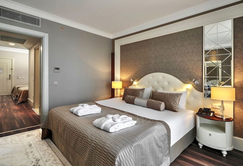 家庭山景房, Sunis Efes Royal Palace Resort & Spa