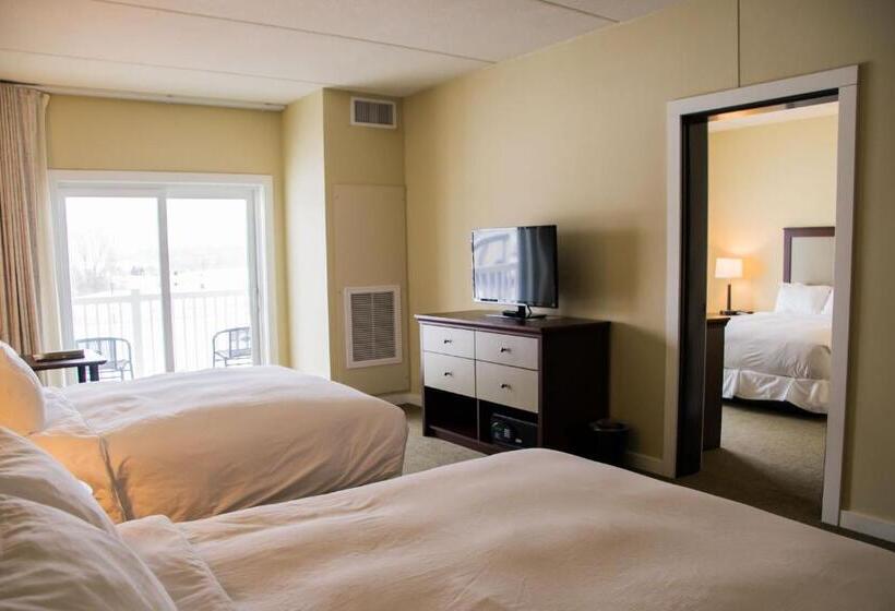 Family Suite, The Inn At Harbor Shores