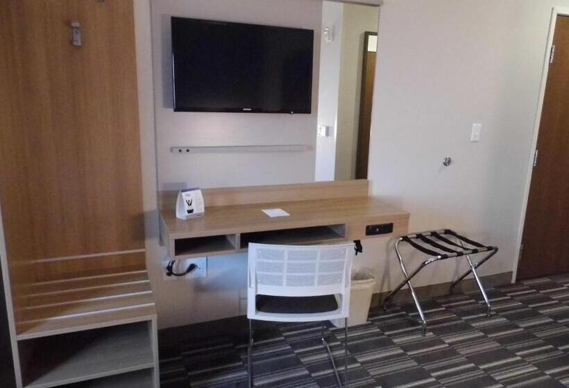 Номер Стандарт Адаптированный для Инвалидов, Microtel Inn & Suites By Wyndham Vernal/naples