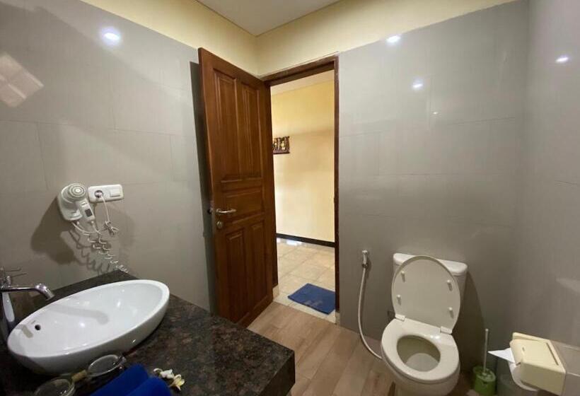 Номер Deluxe, Puri Wirata Dive Resort And Spa Amed