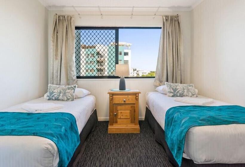 Апартаменты 2 спальни Вид на Сад, San Marino By The Sea Apartments