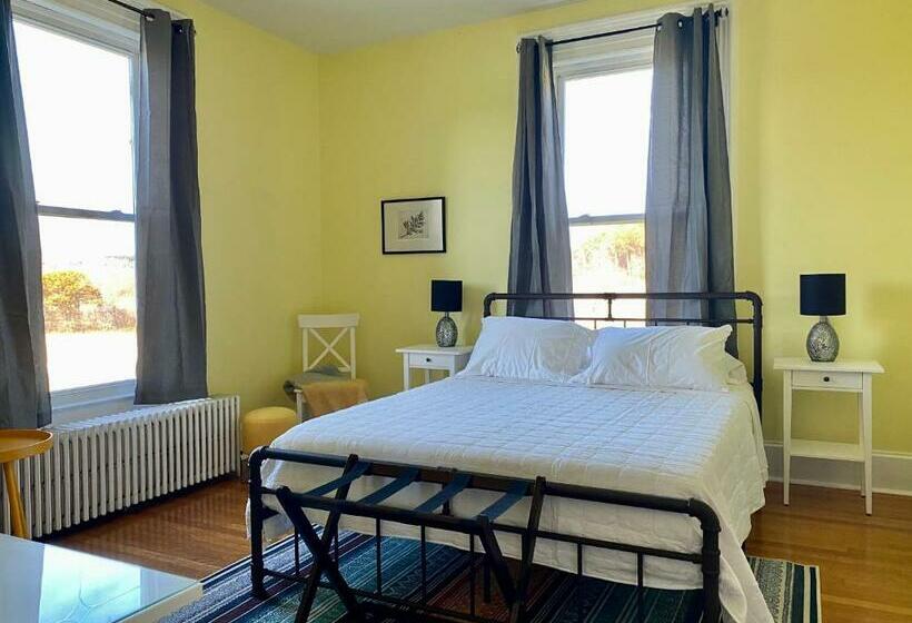 Номер Стандарт, Bloom Farm Guesthouse