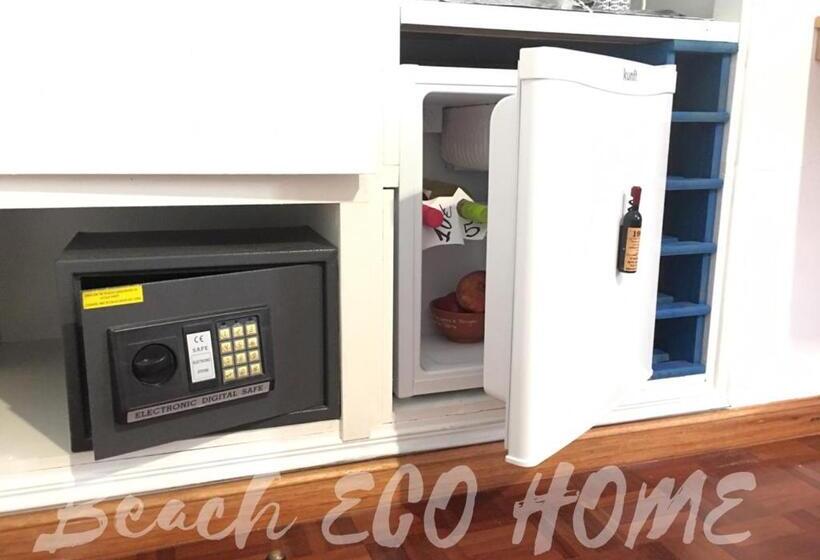 Трехместный Номер Стандарт Совместная Ванная, Beach Eco Home