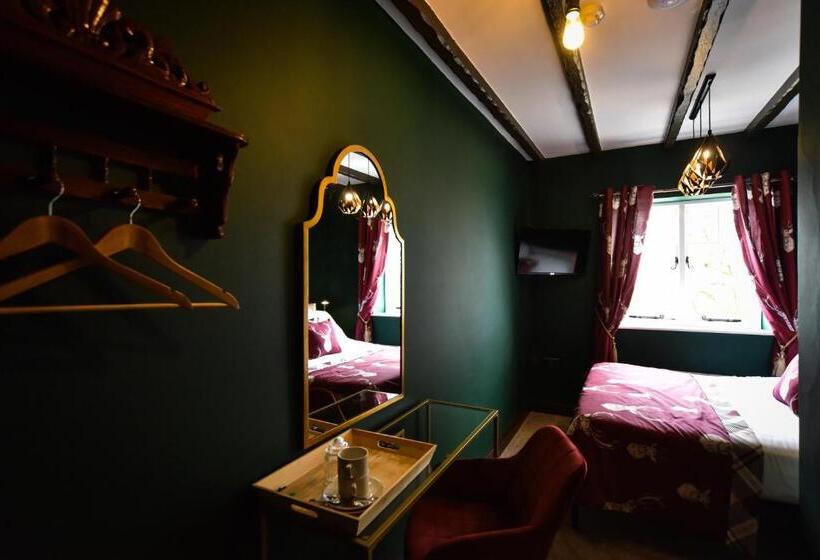 Номер Стандарт Вид на Сад, The Bear Inn
