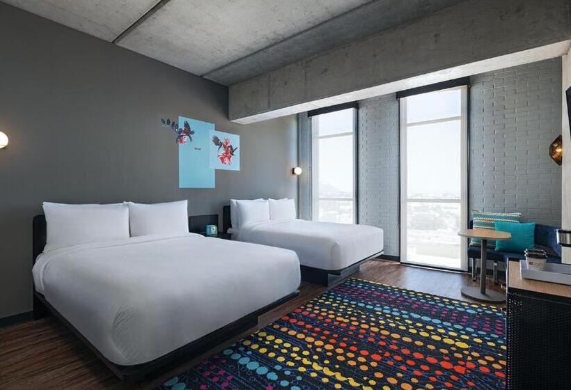 Номер Стандартный Кровать Куин, Aloft Guadalajara Sur