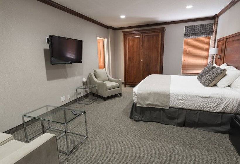 Президентский Люкс, Hillsdale College Dow Hotel And Conference Center