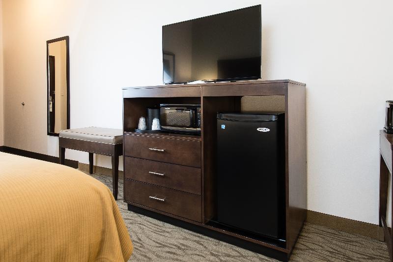 带大床的标准间, Holiday Inn Express & Suites Aiken, An Ihg