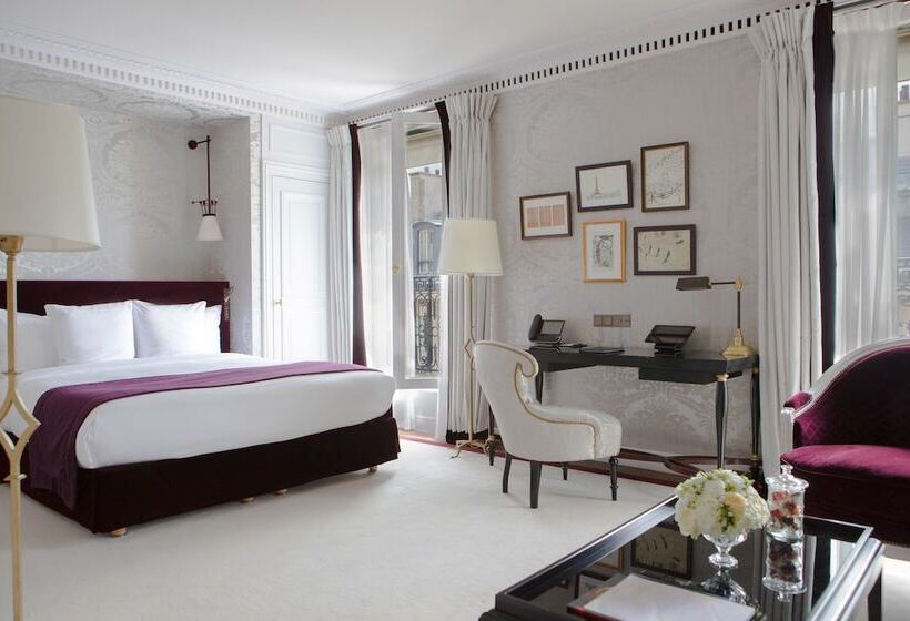 Junior Suite Prestige, La Réserve Paris Hotel & Spa