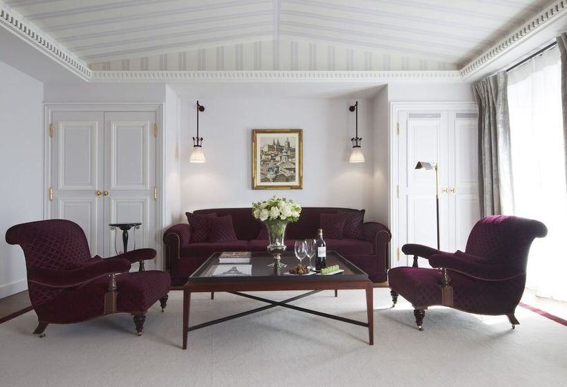 Suite Prestige, La Réserve Paris Hotel & Spa