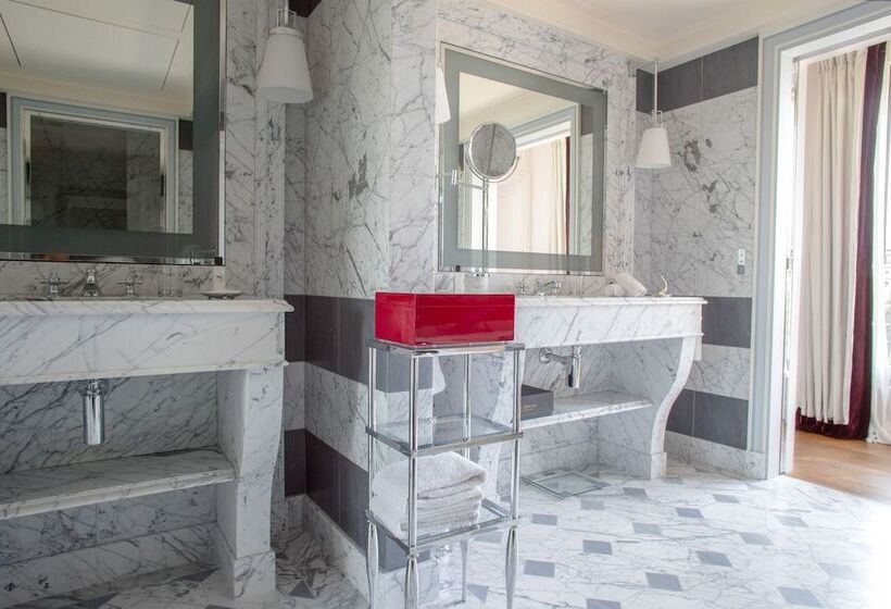 Suite Présidentielle, La Réserve Paris Hotel & Spa