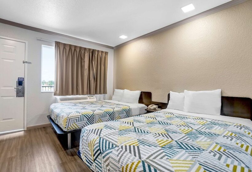 Номер Стандарт 2 Двуспальные Кровати, Motel 6red Bluff, Ca