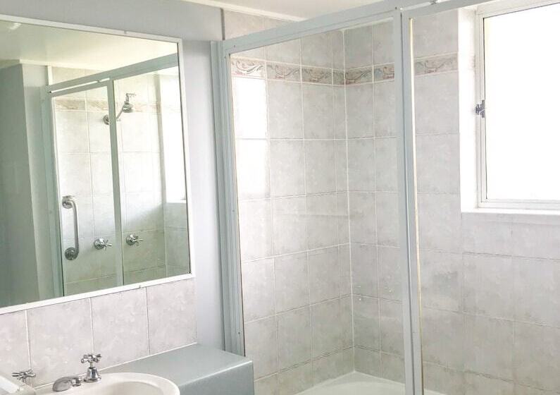 2침실 패밀리 아파트, Tripcony Quays Apartments
