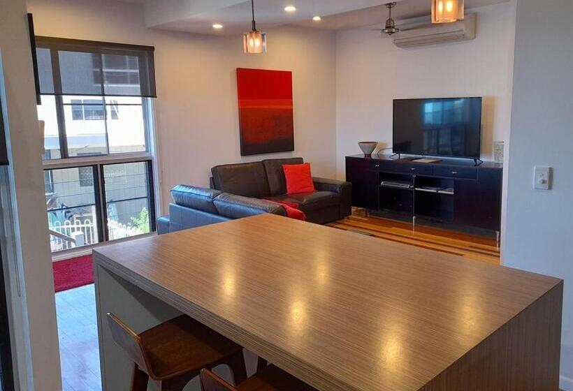 1침실 수피리어 아파트 바다 전망, Airlie Apartments