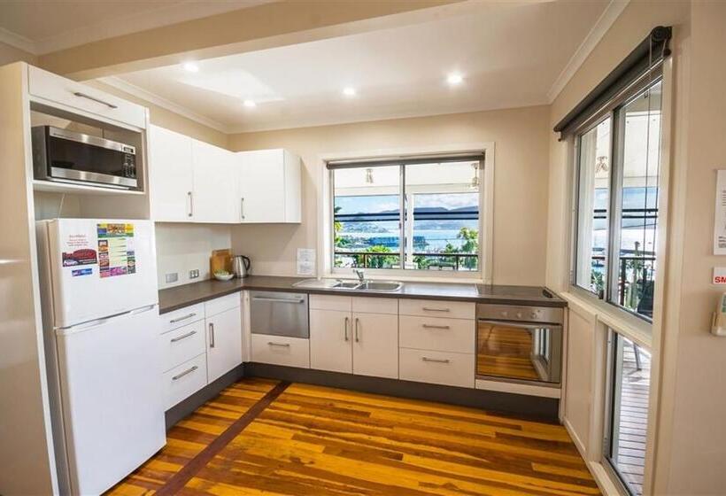 1침실 수피리어 아파트 바다 전망, Airlie Apartments