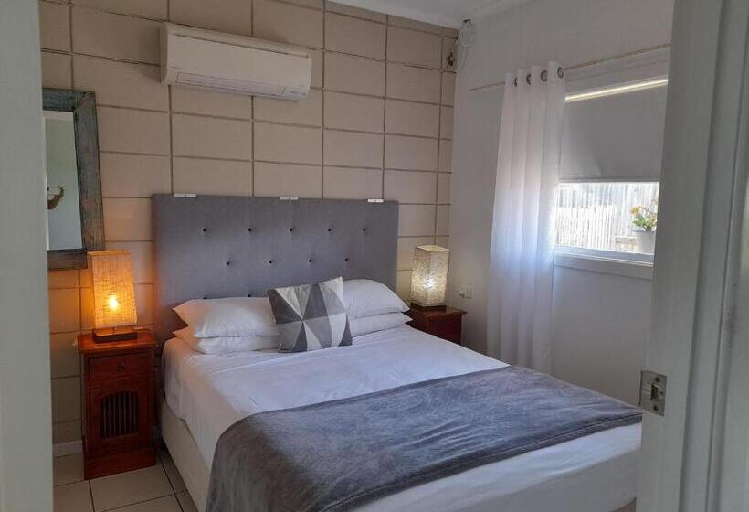 침실 3개 아파트, Airlie Apartments