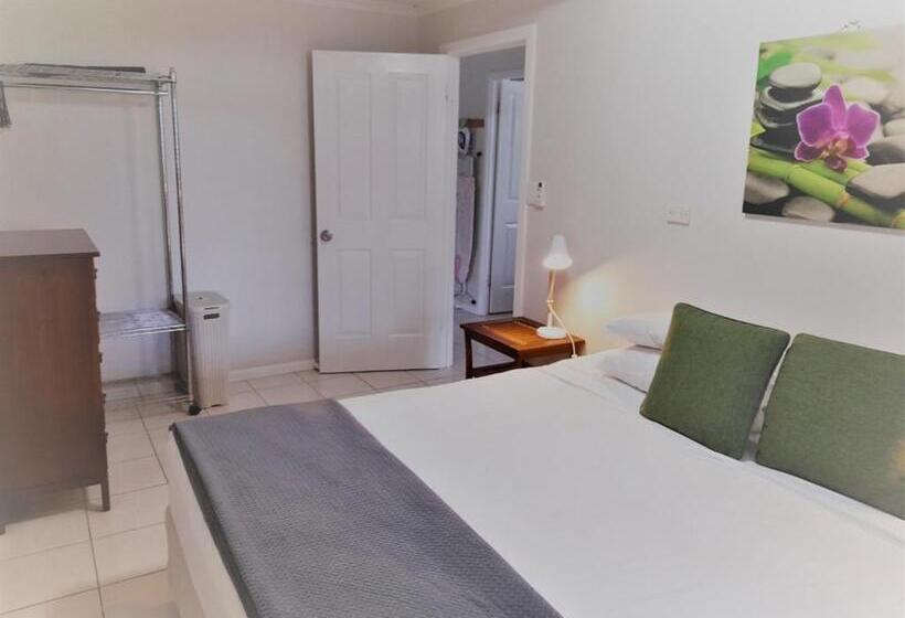 침실 2개 아파트, Airlie Apartments