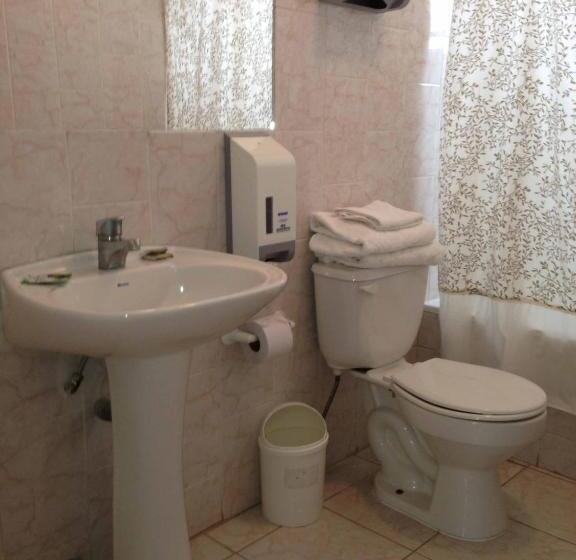 Quarto Quádruplo Estandar, Blanco Encalada