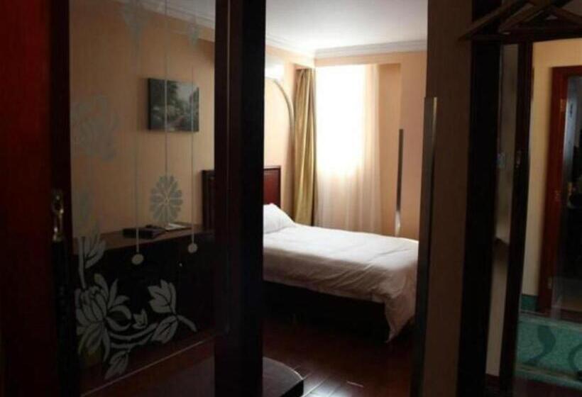 Номер Стандарт, Greentree Inn Jiangsu Zhenjiang Jurong New Bus Station Express